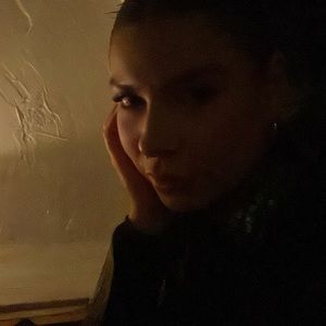 Meet your Posher, Lay